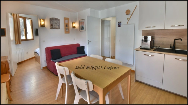 🌞 MOLINES-EN-QUEYRAS – Appartement T3 meublé au pied des pistes avec balcon plein soleil ! ⛷️🏔️