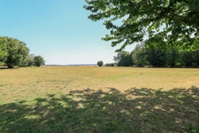 Propriété de caractère avec plus d'un hectare de terrain