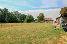 Propriété de caractère avec plus d'un hectare de terrain
