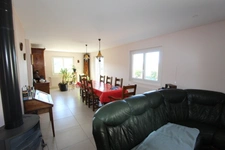 Maison à vendre 5 pièces de 106 m² à SAINTE MARIE SUR OUCHE (21), terrain de 2213 m² arboré.