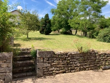 LE VAL LARREY (21390). Maison en Pierre P5 de 178 m² à vendre + dépendances, terrain de 5155m².
