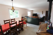 Maison à vendre 5 pièces de 106 m² à SAINTE MARIE SUR OUCHE (21), terrain de 2213 m² arboré.