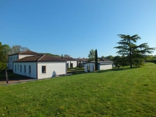 Propriété à vendre 17 pièces proche de SEMUR EN AUXOIS (21)