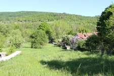 SAINT VICTOR SUR OUCHE (21) Maison à vendre P5 de 129,60 m² + 2 granges à rénover + terrain de 1745 m².