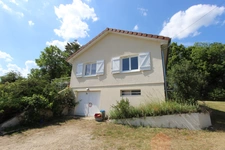 Maison à vendre 5 pièces de 106 m² à SAINTE MARIE SUR OUCHE (21), terrain de 2213 m² arboré.