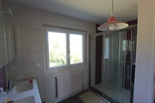 Maison à vendre 5 pièces de 106 m² à SAINTE MARIE SUR OUCHE (21), terrain de 2213 m² arboré.