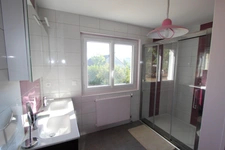 Maison à vendre 5 pièces de 106 m² à SAINTE MARIE SUR OUCHE (21), terrain de 2213 m² arboré.
