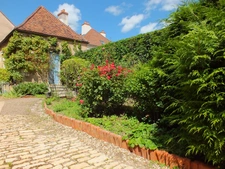 Dpt Côte d'Or (21), à vendre SEMUR EN AUXOIS propriete P15   