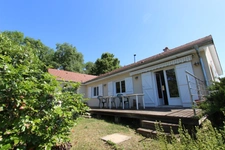 Maison à vendre 5 pièces de 106 m² à SAINTE MARIE SUR OUCHE (21), terrain de 2213 m² arboré.