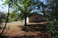 Maison à vendre 5 pièces de 106 m² à SAINTE MARIE SUR OUCHE (21), terrain de 2213 m² arboré.