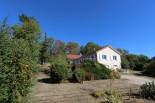 Maison à vendre 5 pièces de 106 m² à SAINTE MARIE SUR OUCHE (21), terrain de 2213 m² arboré.