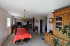 Maison à vendre 5 pièces de 106 m² à SAINTE MARIE SUR OUCHE (21), terrain de 2213 m² arboré.