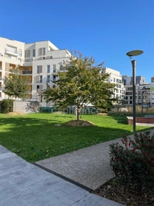 Limite Maisons Alfort ROOFTOP toit terrasse Appartement F3 de 67 m² avec 2 terrasses 27 et 18 m2 et parking sécurisé à Créteil, proche du RER D et du métro ligne 8