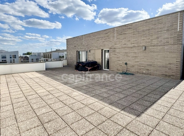 Limite Maisons-Alfort ROOFTOP F5 de 102 m2 terrasse de 118 m² sud TOIT TERRASSE