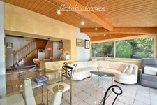 Maison atypique avec jardin au cœur de Sarlat-la-Canéda (24)