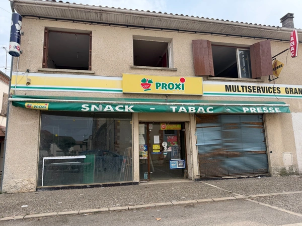Immeuble à vendre GRANGES SUR LOT (47)