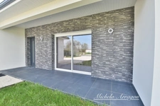 Maison contemporaine 2025 Villeneuve-sur-Lot (47) – 3 chambres dont suite parentale, pièce de vie 56 m², garage, terrain 1000 m², terrasse couverte, proche commerces