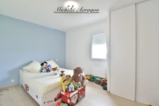 Maison contemporaine 2025 Villeneuve-sur-Lot (47) – 3 chambres dont suite parentale, pièce de vie 56 m², garage, terrain 1000 m², terrasse couverte, proche commerces