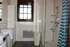 Dpt Charente Maritime (17), Ile d'Oléron,  Maison à vendre 5 pièces, 100 m²habitables, terrain 500 m², LA BREE LES BAINS (17)