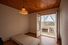 Dpt Rhône (69), à vendre AVEIZE,  Ferme, 4 chambres et nombreuses dépendances   