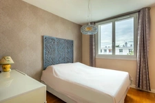 Appartement  82m2, 5 pièces à SAINTE FOY LES LYON avec grand balcon et cave