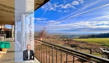 Appartement  108m2, 6 pièces à POLLIONNAY (69) - 4 chambres, 1 bureau et grand terrain.