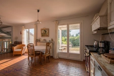 Dpt Rhône (69), à vendre CHAPONNAY maison P6 de 160 m² - Terrain de 1 450,00 m² 
