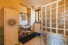 Maison à vendre 8 pièces - 275m2 - 4 Ch. + 2 studios - COURZIEU (69)