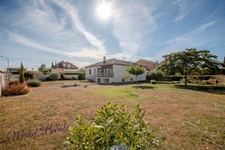 GENAS – PROPRIÉTÉ LUXE & PRESTIGE – 131 M² – SOUS-SOL 100 M² – TERRAIN 1 118 M²