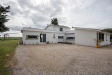 Dpt Isère (38), AUBERIVES SUR VAREZE maison P6 de 196,51 m² - Terrain de 4500 m² 