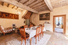Maison à vendre 8 pièces - 275m2 - 4 Ch. + 2 studios - COURZIEU (69)