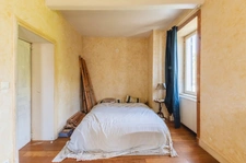 Maison à vendre 8 pièces - 275m2 - 4 Ch. + 2 studios - COURZIEU (69)