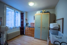 Appartement  108m2, 6 pièces à POLLIONNAY (69) - 4 chambres, 1 bureau et grand terrain.
