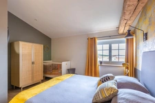 Maison d’hôtes de caractère avec 7 chambres – Montromant (69)