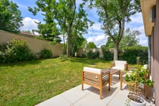 Sainte-Foy-lès-Lyon – Appartement T3 de 66 m² avec jardin privatif de 108 m², terrasse, balcon et garage