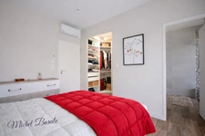Maison moderne, de plain-pied, 6 pièces sur 1200m2 de terrain à VERNIOZ (38)