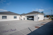 Maison moderne, de plain-pied, 6 pièces sur 1200m2 de terrain à VERNIOZ (38)