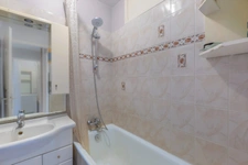 Appartement  82m2, 5 pièces à SAINTE FOY LES LYON avec grand balcon et cave