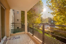 Appartement Tassin-la-Demi-Lune – 38 m² avec terrasse, idéalement situé,  garage possible.