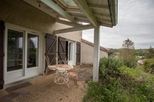 Dpt Rhône (69), à vendre CHAPONNAY maison P6 de 160 m² - Terrain de 1 450,00 m² 