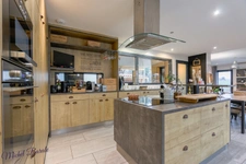 7-room house MILLERY (69), 215m2 on land of 1509m2