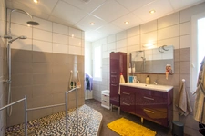 Dpt Isère (38), AUBERIVES SUR VAREZE maison P6 de 196,51 m² - Terrain de 4500 m² 