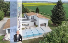 Dpt Isère (38), AUBERIVES SUR VAREZE maison P6 de 196,51 m² - Terrain de 4500 m² 