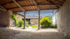 Maison d’hôtes de caractère avec 7 chambres – Montromant (69)