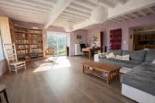 Ferme rénovée 205 m² – 6 chambres – terrain 16 000 m² – géothermie – vue – Montromant (69)
