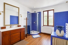 CHAPONOST – OUEST LYONNAIS Ancien corps de ferme – 210 m² habitables – 6/7 chambres – Dépendance – Terrain clos et arboré de 3 286 m²