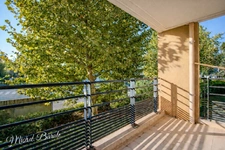 Appartement Tassin-la-Demi-Lune – 38 m² avec terrasse, idéalement situé,  garage possible.