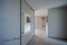 Maison moderne, de plain-pied, 6 pièces sur 1200m2 de terrain à VERNIOZ (38)