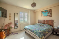 CHAVANAY – MAISON FAMILIALE 233 M² – 5 CHAMBRES – ESPACE INDÉPENDANT – PISCINE – SANS VIS-À-VIS