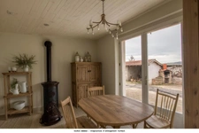 Dpt Rhône (69), à vendre AVEIZE,  Ferme, 4 chambres et nombreuses dépendances   